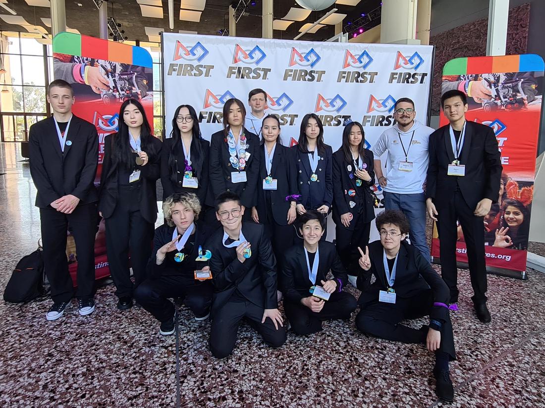 Команда на FIRST LEGO League
